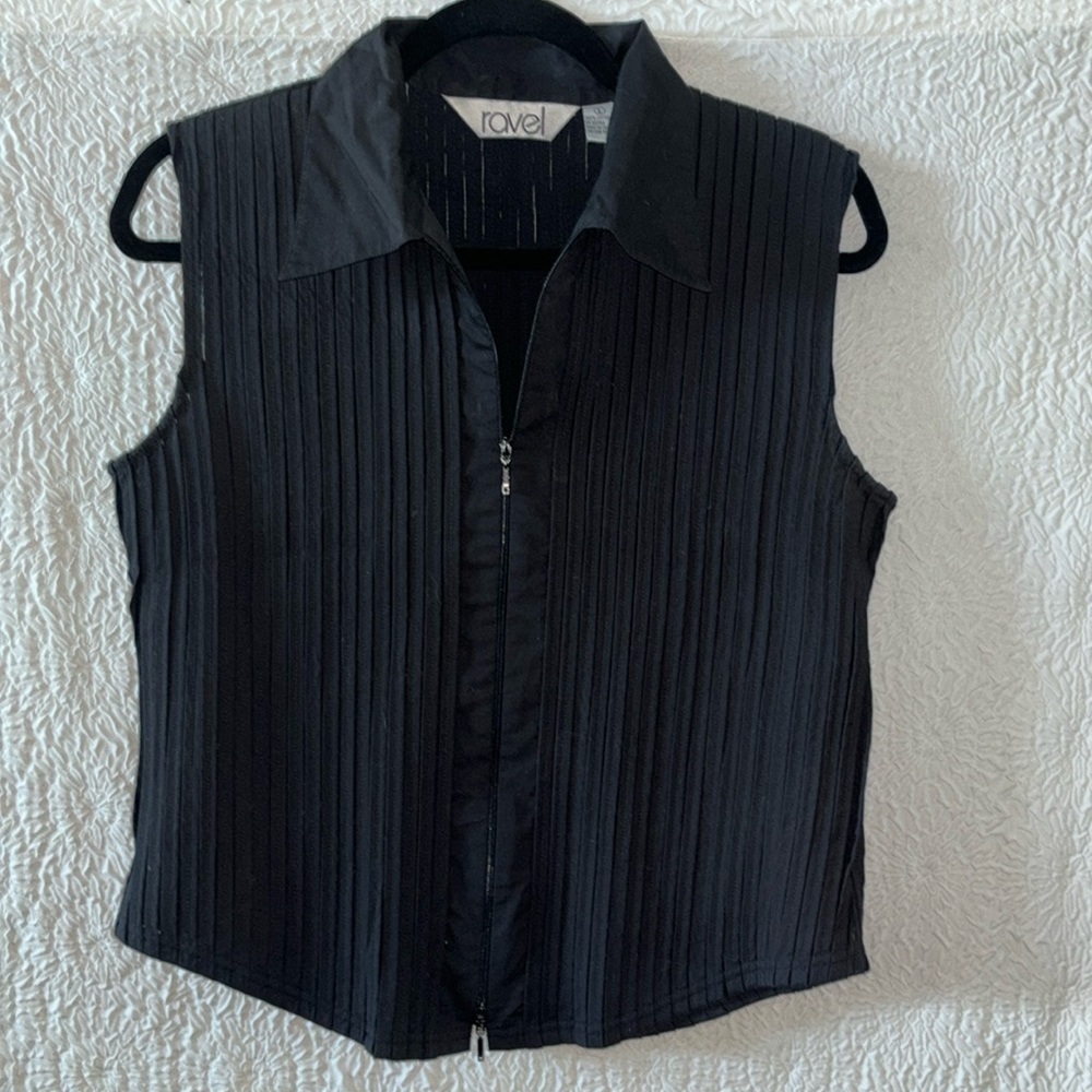 RAVEL Pleated Peek-A-Boo Mesh Collared Vest Top